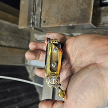 Load image into Gallery viewer, Lefty Commanche Liner